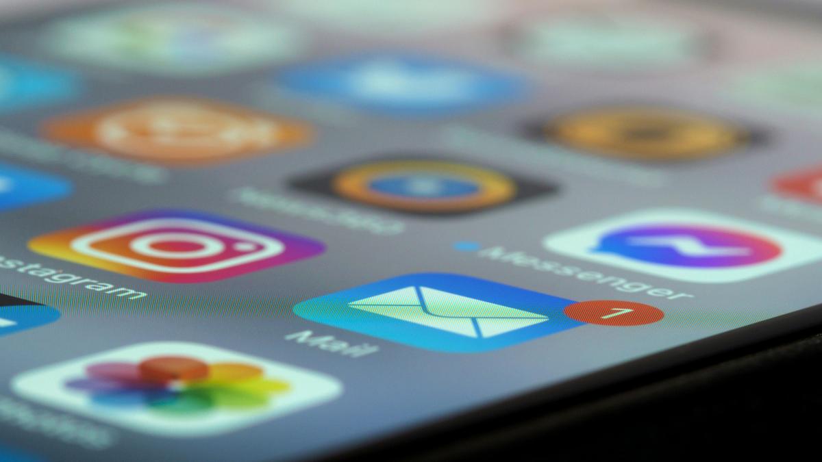 Multiple apps illustration